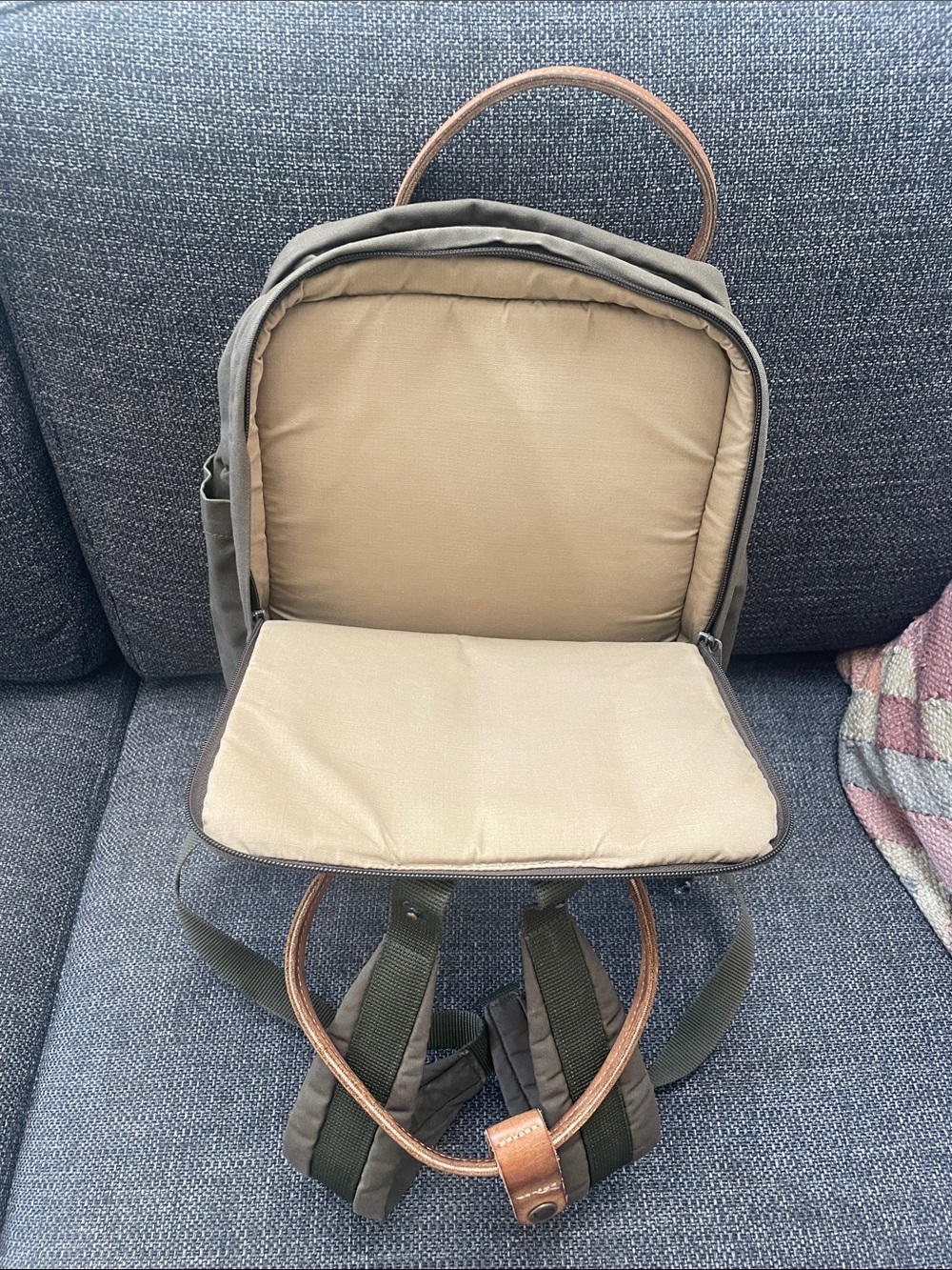Fjallraven KÅNKEN NO. 2 LAPTOP 15 - Picture 7 of 8